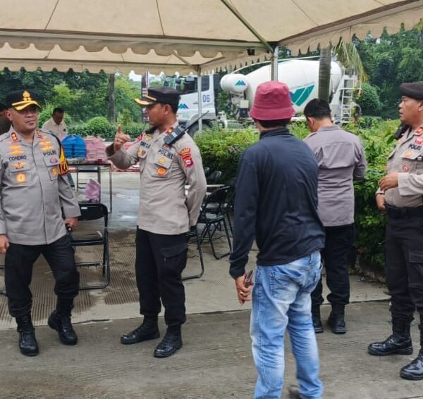 Pastikan Aksi Buruh Berjalan Lancar, Kapolres Serang…