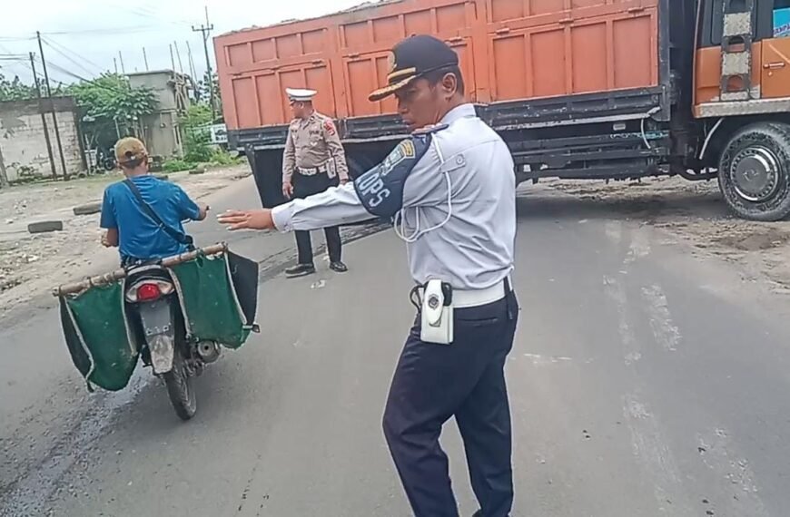 Nekad Operasi Dimasa Pembatasan, Truk Angkutan Pasir&hellip;