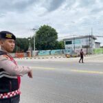 Antisipasi Kemacetan, Personil Samapta Bantu…