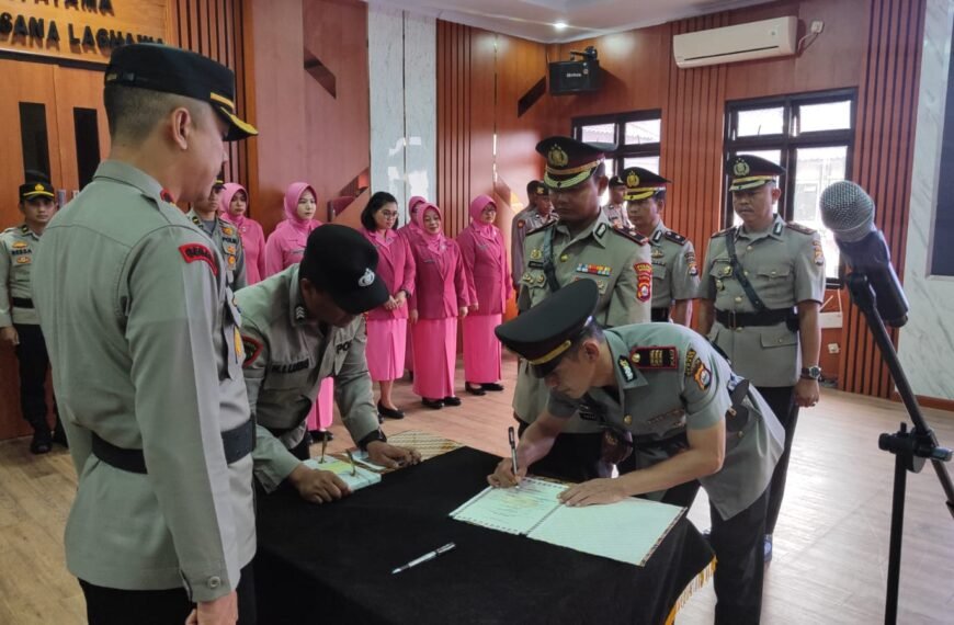 Pimpin Sertijab, Wakapolres Tegaskan Tingkatkan Program Ngariung…