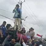 Bersama Warga Aliansi Mahasiswa Gelar&hellip;