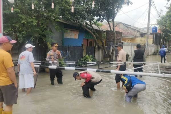 Curah Hujan Tinggi, Polres Serang Pantau Kondisi&hellip;
