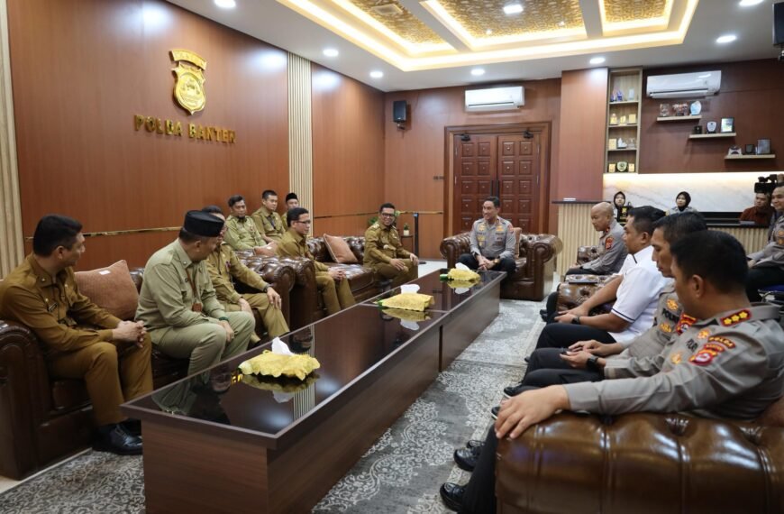 Perkuat Sinergitas, Gubernur Banten Temui Kapolda
