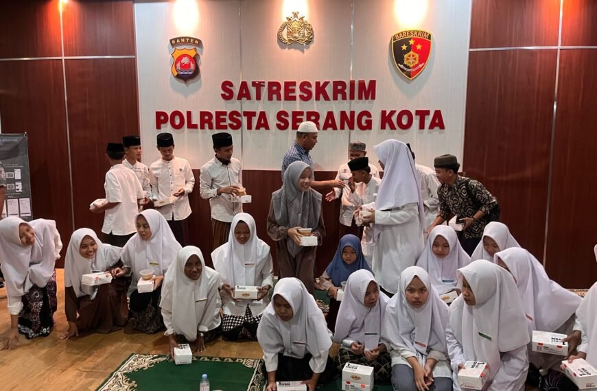 Meriahkan Ramadhan, Personil Satreskrim Buka Puasa Bersama&hellip;