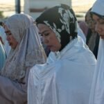 Didampingi Suami dan Anak, Bupati…