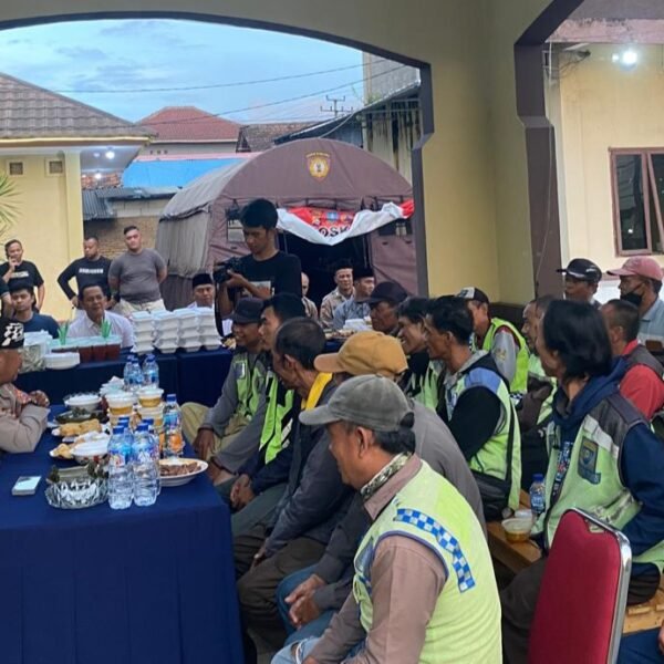 Buka Puasa Bersama Paguyuban Ojek Pangkalan Cikande,&hellip;