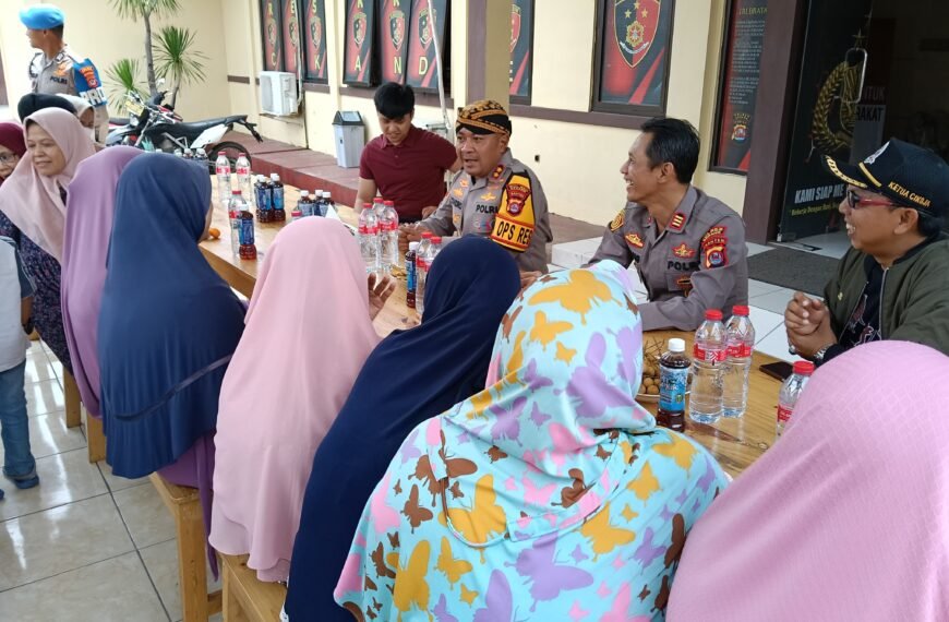 Sambil Halal Bihalal, Kapolres Serang Sampaikan Pesan&hellip;