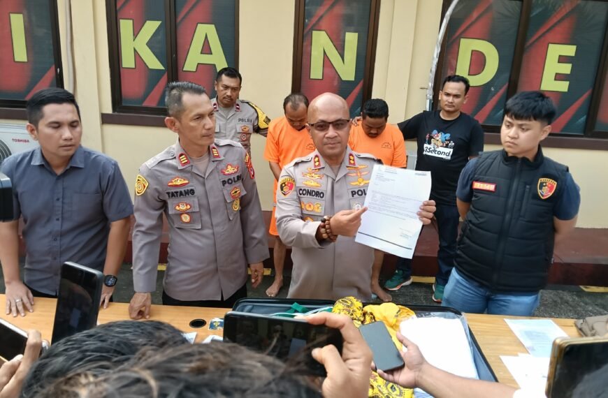 Alamaaak ! Gegara Ditipu Oknum Travel, Puluhan&hellip;