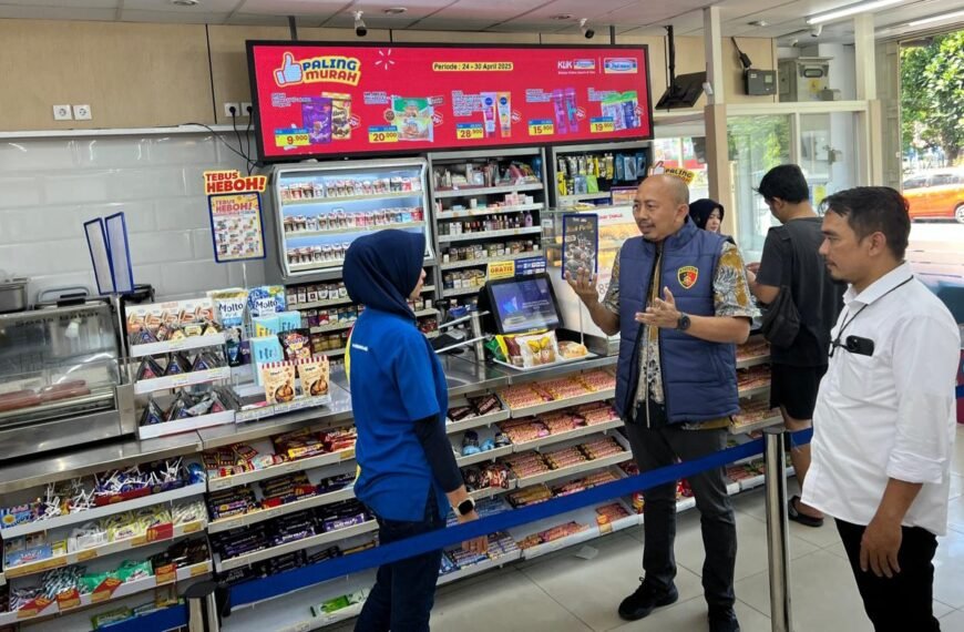 Pastikan Tidak Ada Produk Non Halal Beredar,…