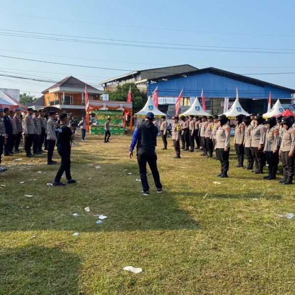 Ratusan Personil Polres Serang Amankan Hari Buruh…