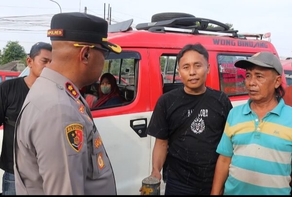 Pastikan Tidak Ada Pungli, Kapolres Serang Sidak&hellip;