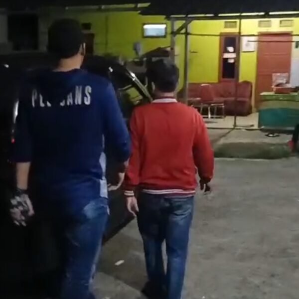 Duh ! Dimintai Uang Rp7 Juta, Karyawan&hellip;