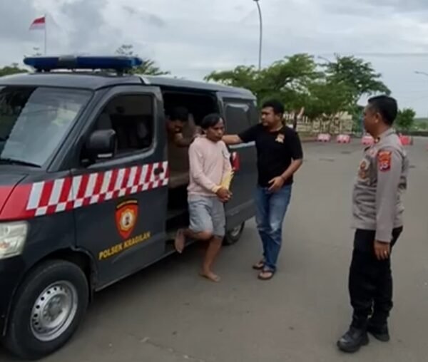 Astaga ! 3 Bocah Dicabuli Sambil Disuguhi&hellip;