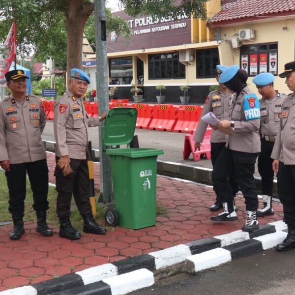 Tim Penilai Lomba Kebersihan Sambangi Polres Serang, Kapolres…