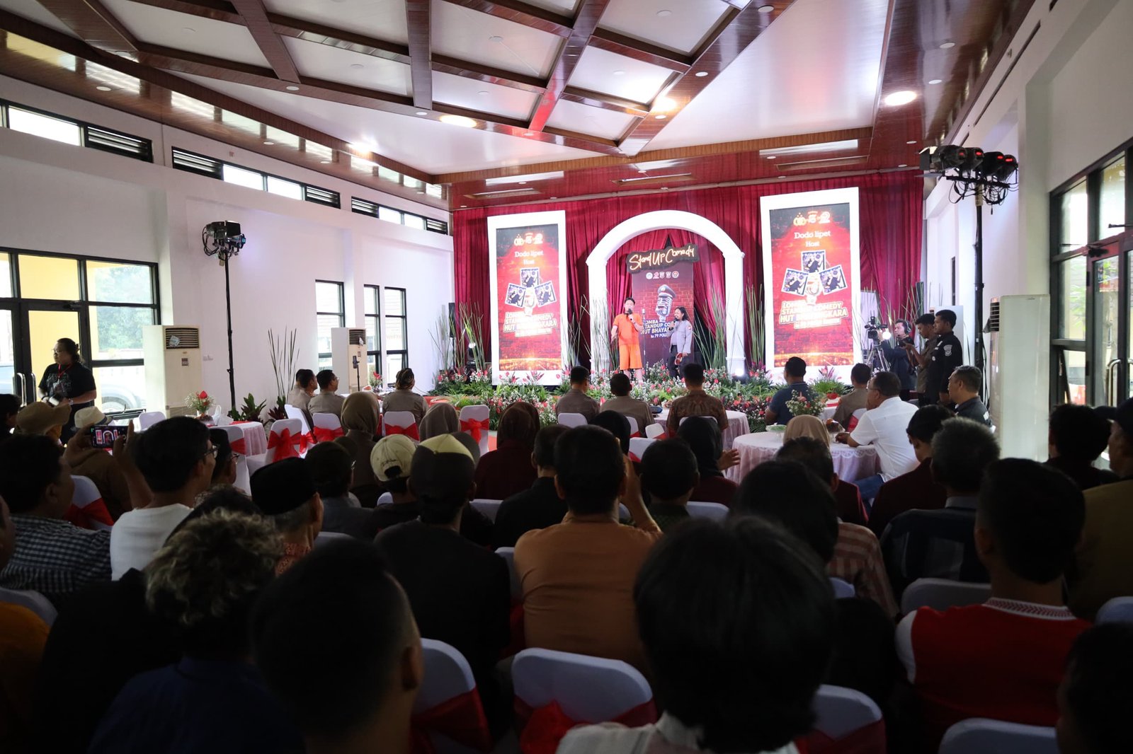 Meriahkan Hari Bhayangkara, Polres Serang Gelar Stand Up&hellip;