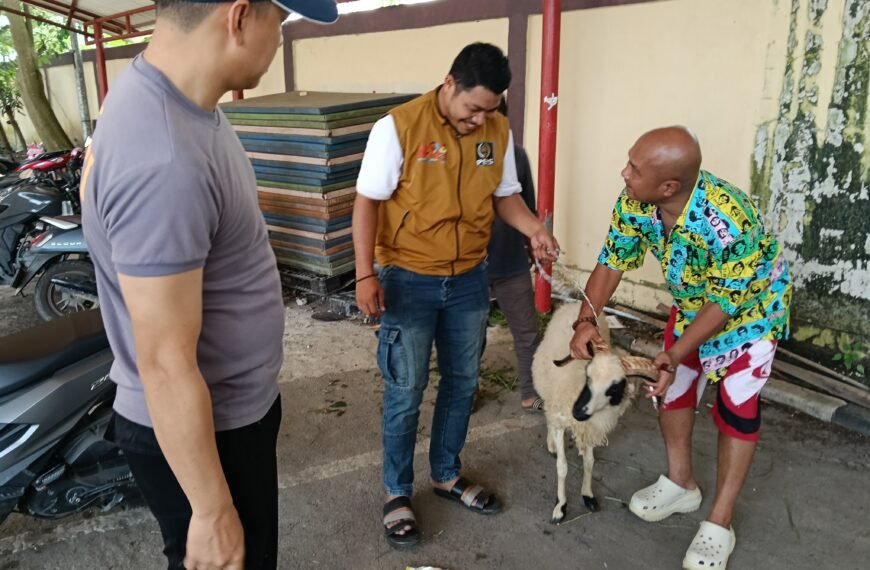 Polres Serang Salurkan Belasan Sapi dan Puluhan&hellip;