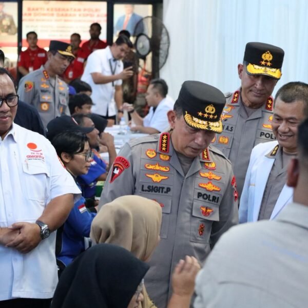 Semarak Hari Bhayangkara Ke-79, Polri dan KSPSI Gelar&hellip;