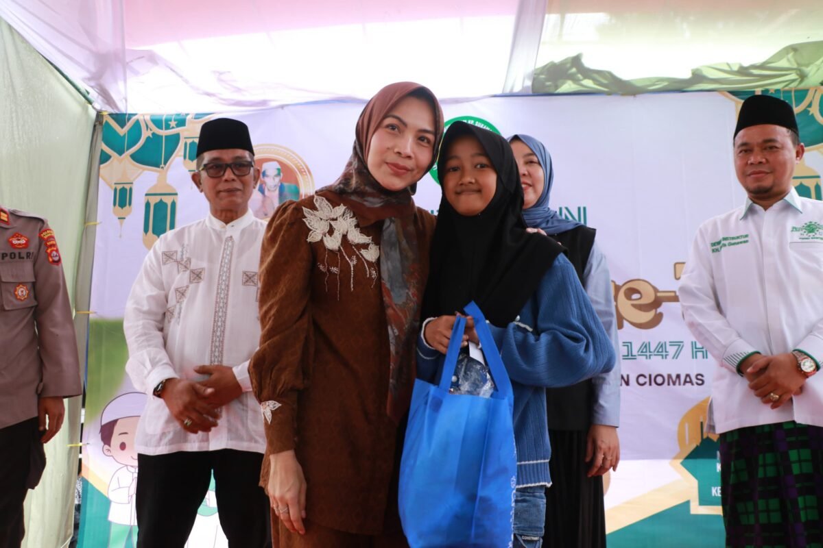 Hadiri Acara 10 Muharram di Ciomas, Bupati&hellip;