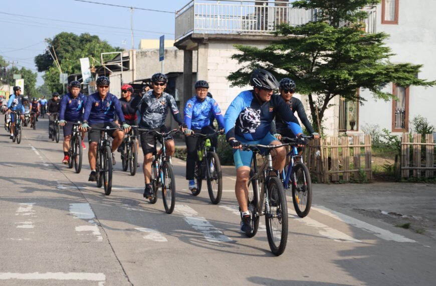 Sambil Fun Bike, Kapolda Banten&hellip;