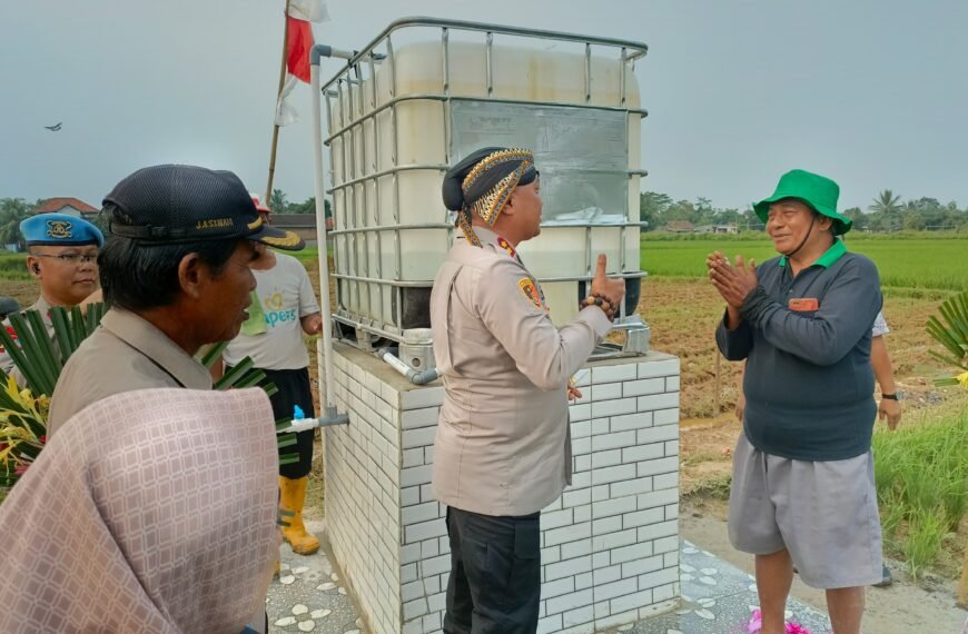 Dengar Keluhan Petani, Kapolres Serang Bantu Pembuatan&hellip;
