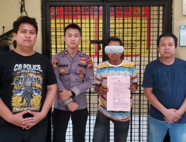 Bejat ! Tukang Service Jok Cabuli Anak Kandung…