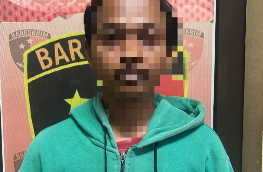 Diringkus saat Jualan Kelapa Ayah…