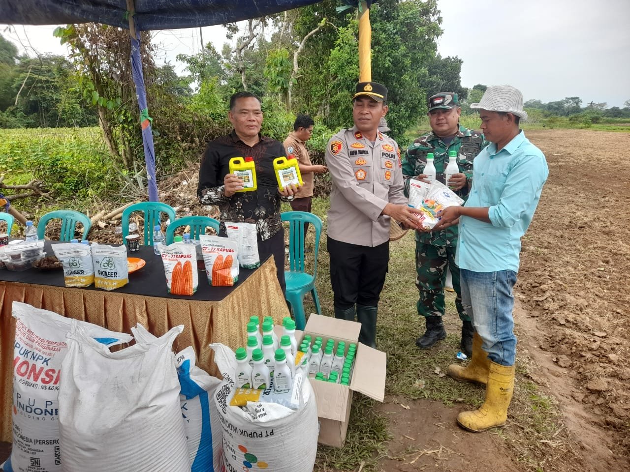 Polsek Kopo dan Poktan Garut Berkah Garap Penanaman&hellip;