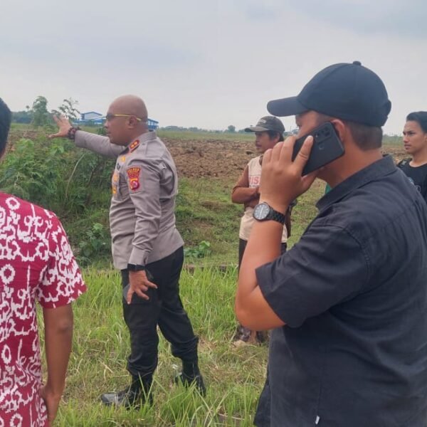 Kapolres Tinjau Pengolahan 31 Hektar Lahan untuk Penanaman&hellip;