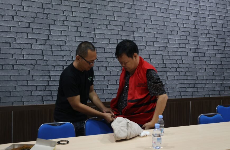 Tim Tabur Kejati Banten Ringkus Terpidana Penipuan&hellip;