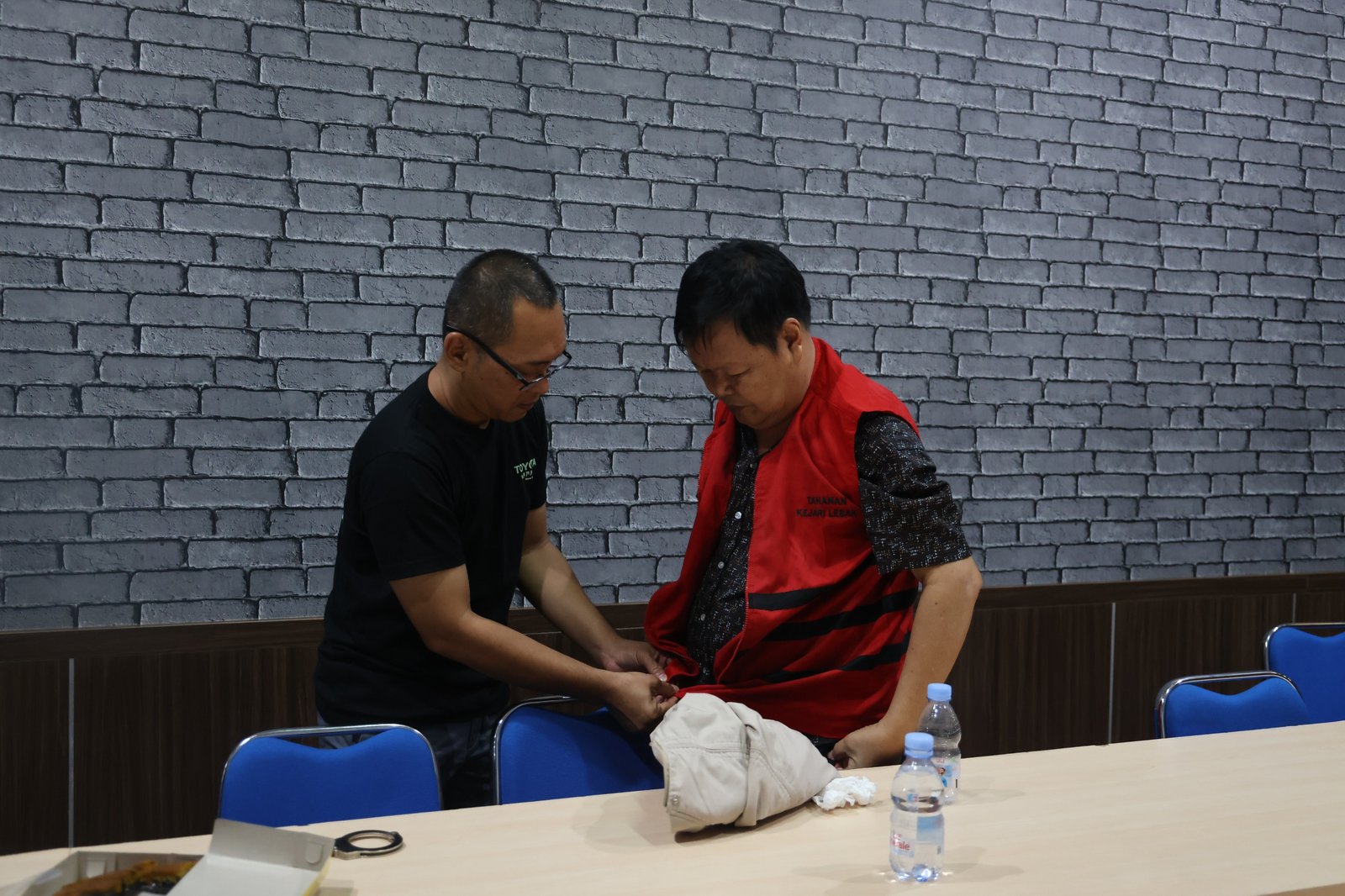 Tim Tabur Kejati Banten Ringkus Terpidana Penipuan Setelah&hellip;