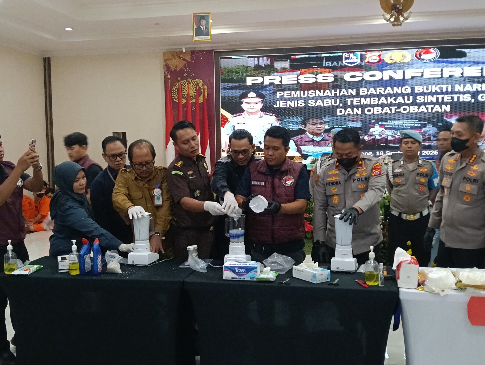 Perlintasan Pelayaran Nasional dan Internasional, Provinsi Banten Rawan&hellip;