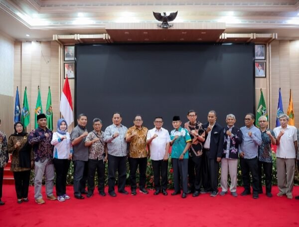 Diskusi Bersama LKS Tripartit, Gubernur Banten : Sinergi&hellip;