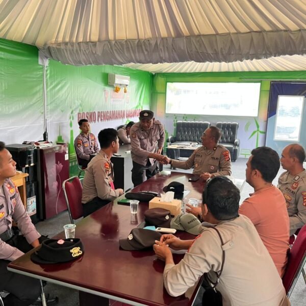 Kabag Ops Tinjau Pos Pengamanan Dekontaminasi Radioaktif…