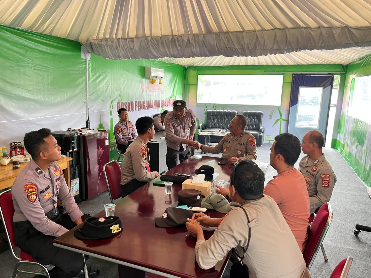 Kabag Ops Tinjau Pos Pengamanan Dekontaminasi Radioaktif di&hellip;