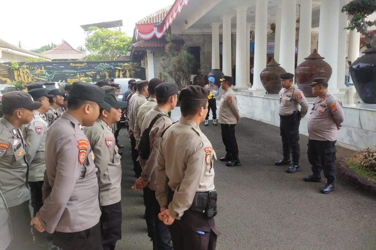 Polres Serang Amankan Aksi Unjuk Rasa Mahasiswa&hellip;
