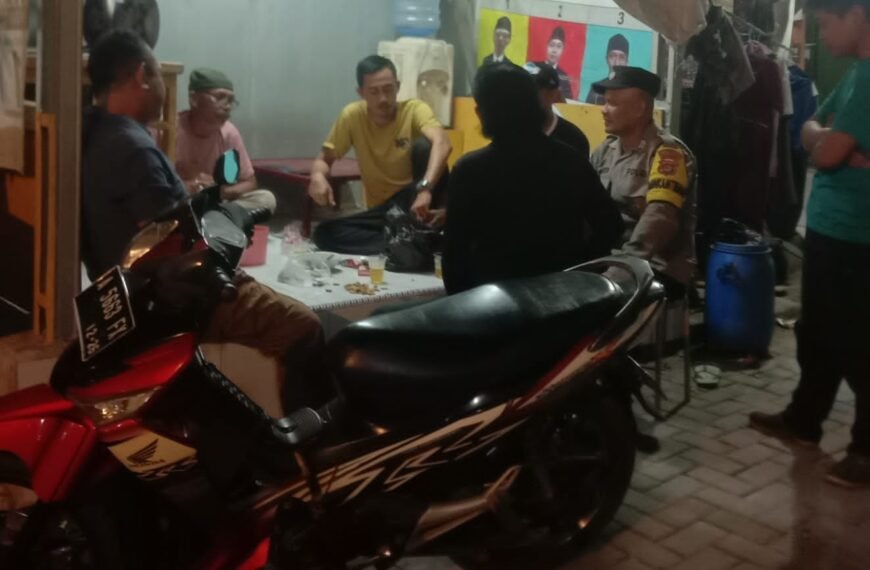 Polsek Cikande Sambangi Poskamling, Pastikan Ronda Malam&hellip;