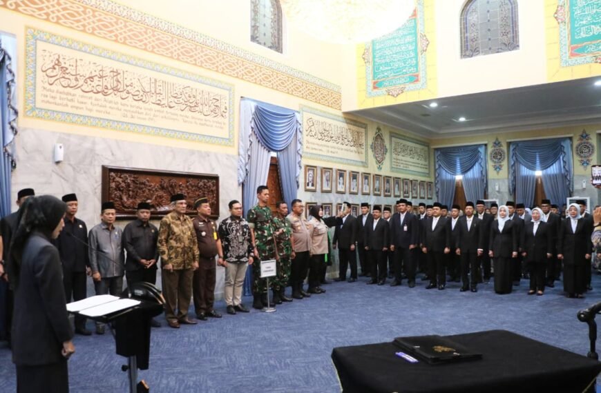 Lantik 29 Pejabat Eselon II, Bupati Tegaskan&hellip;