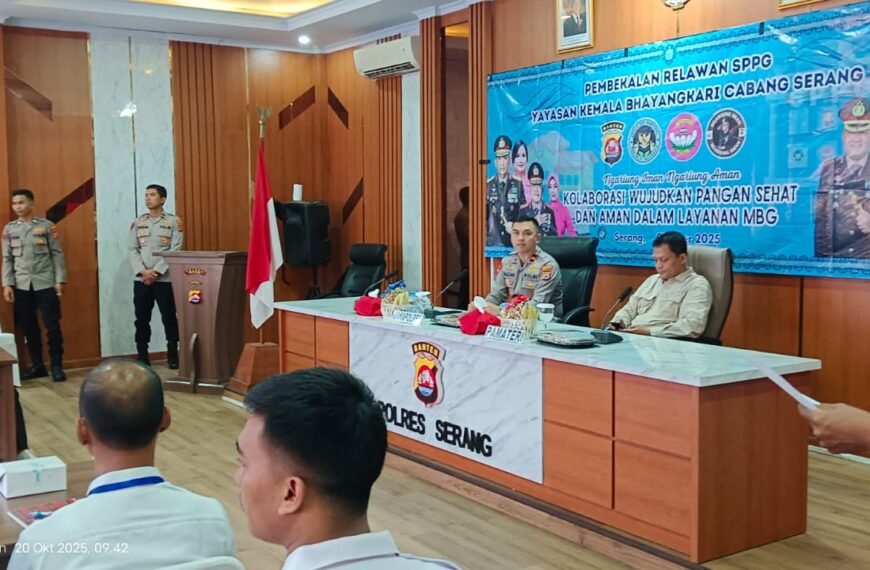 Polres Serang Beri Pembekalan 51 Relawan SPPG&hellip;
