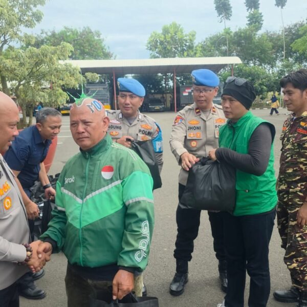 Usai Apel Akbar Kebangsaan, Kapolres Gelar Ngariung&hellip;