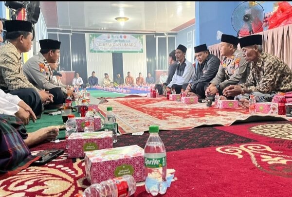 Kapolsek Jawilan Hadiri Pengajian Rutin Ulama dan Umaro&hellip;