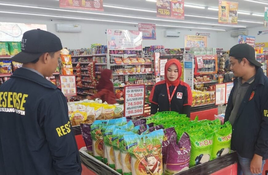 Pastikan Harga Sesuai HET, Tim Satgas Pangan&hellip;