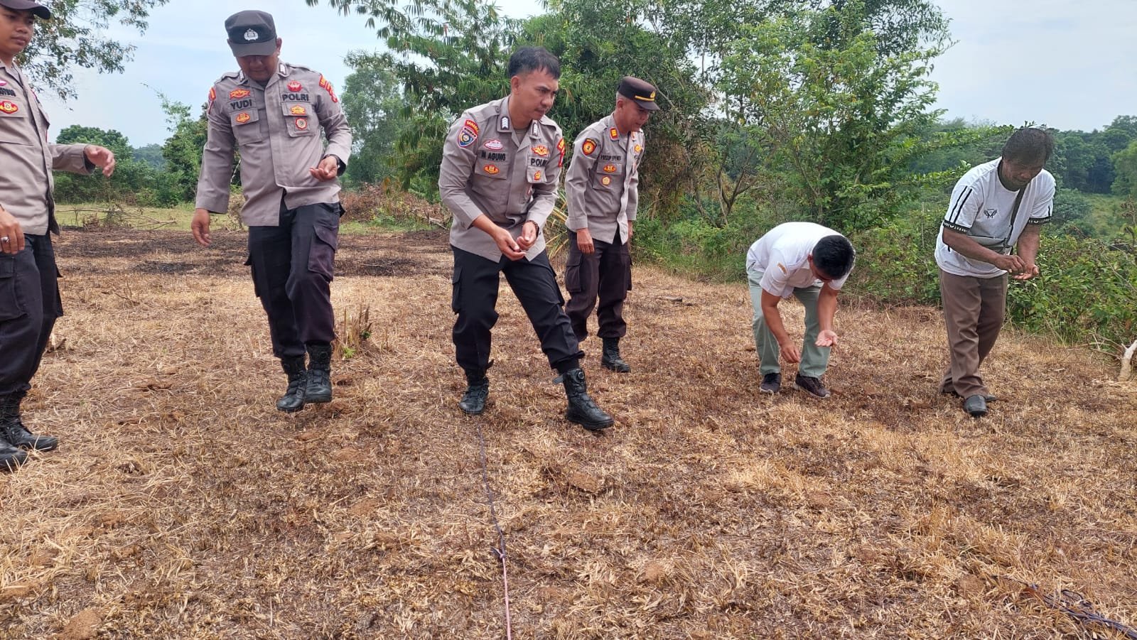 Polsek Pamarayan Tanam Jagung di Lahan 10 Hektar…