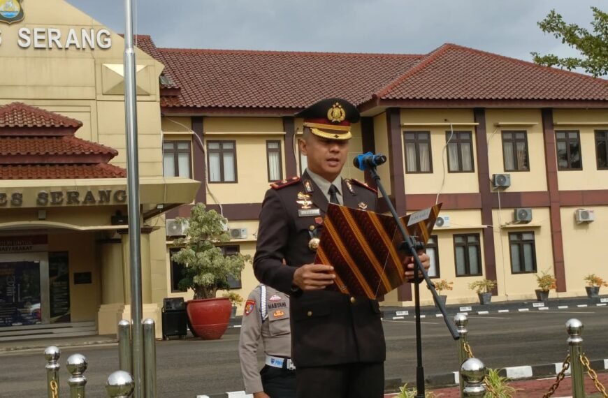 Pimpin Upacara Hari Pahlawan, Wakapolres&hellip;