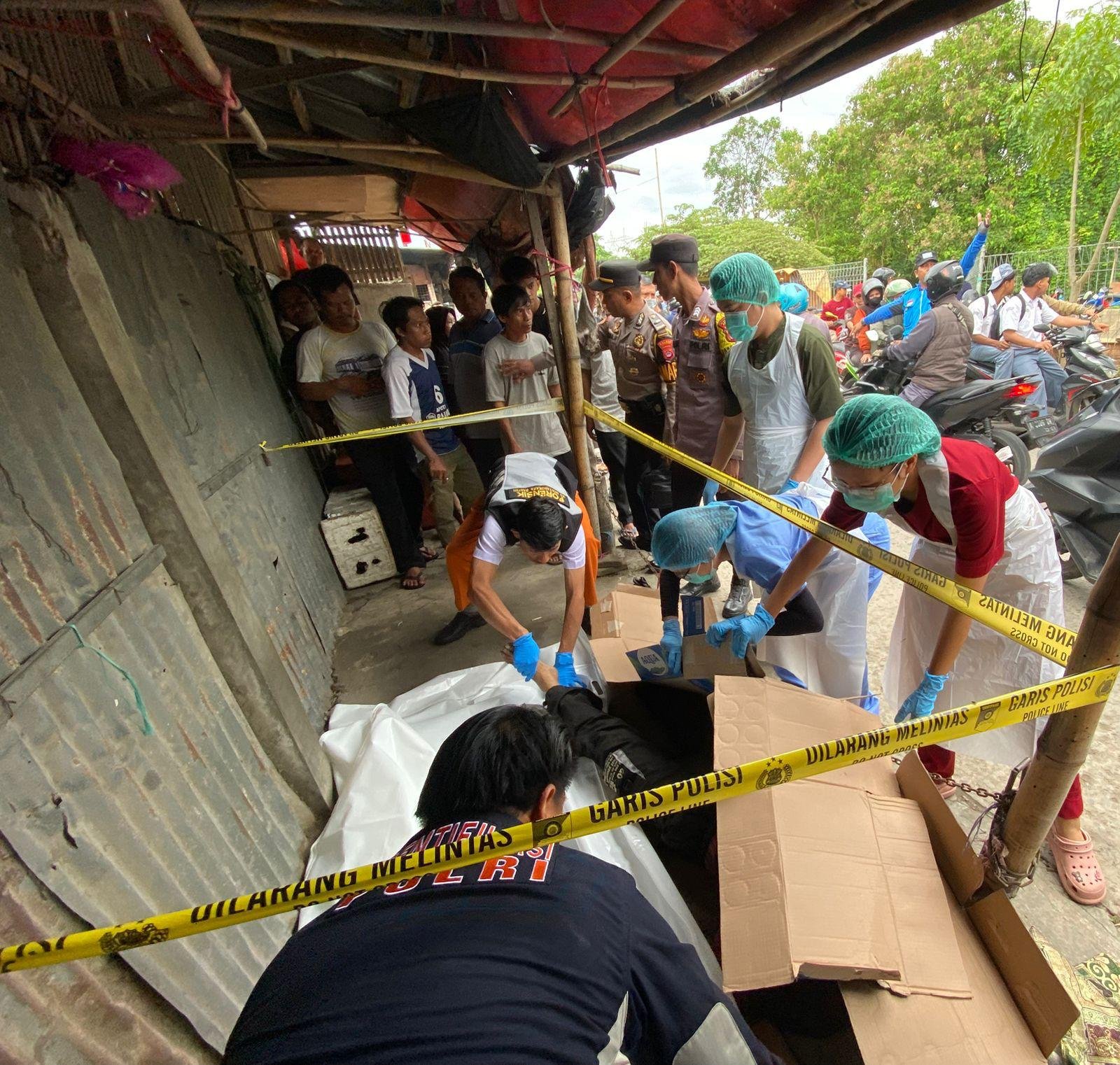 Respon Cepat Personil Polres Serang Tangani Sopir Meninggal&hellip;