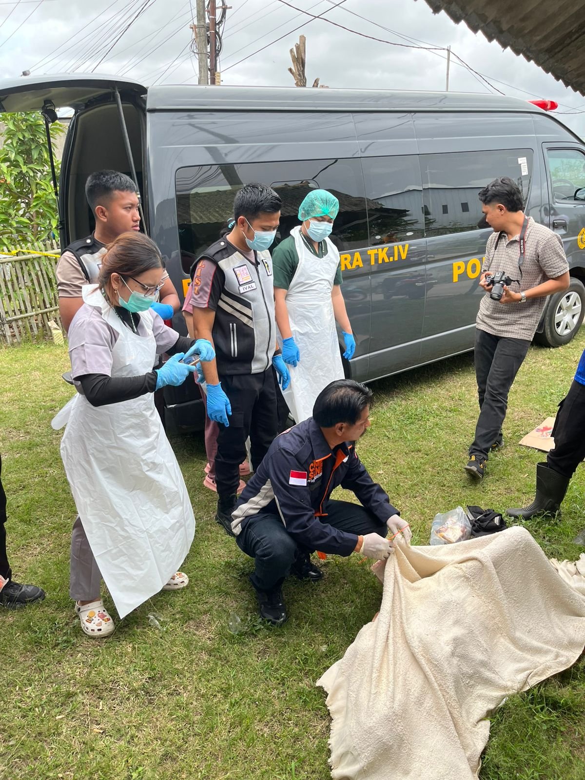 Mayat Lansia Tanpa Identitas Ditemukan di Pinggir Jalan&hellip;