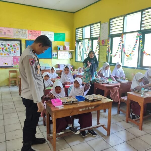 SPPG Ngariung Iman Ngariung Aman Distribusikan 2.166 Porsi…