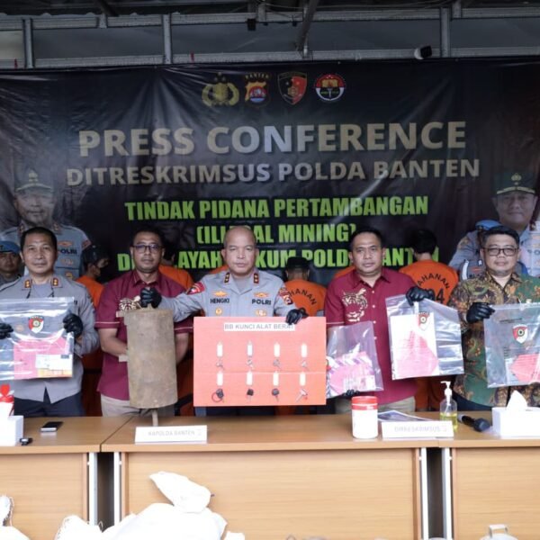 Ditreskrimsus Polda Banten Tindak Tegas 8 Penambang Ilegal&hellip;