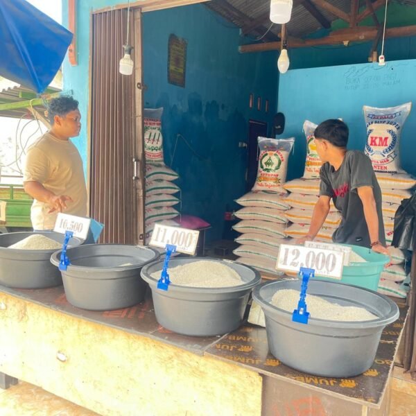 Satgas Pangan Polres Serang Cek Harga Beras di&hellip;