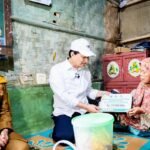 Wagub Banten Salurkan Bantuan Rumah Layak Huni dan UMKM di Pandeglang