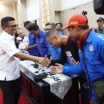 Gubernur Andra Soni Tetapkan UMP&hellip;